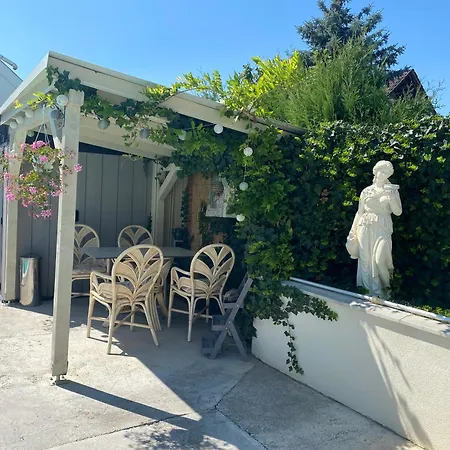 Maria Vendeghaz Guest house *