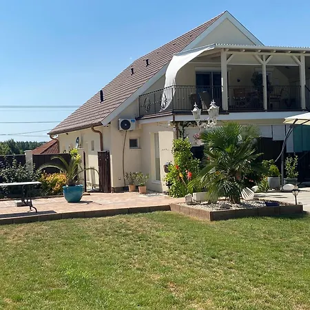 Affittacamere Maria Vendéghaz 4*