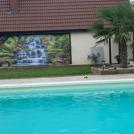 Maria Vendéghaz Affittacamere Mernye